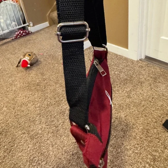 NWT Beetle Juice Crossbody - Picture 6 of 7